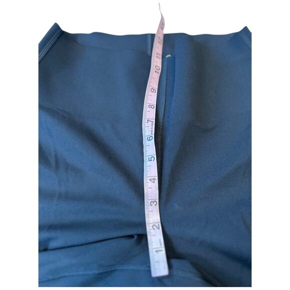 NWT Aritzia Powersculpt Resilient Yoga Pant in Black Size Medium Sold Out Online - Picture 13 of 15